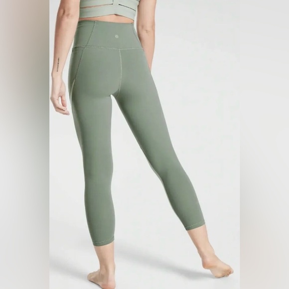 Athleta Stash Pocket Colorblock 7/8 // Lead Green - Picture 4 of 5